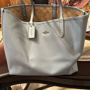 Coach large tote NWOT